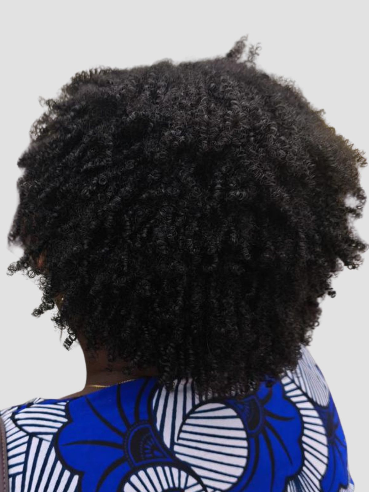 Texture des cheveux crepus naturels de Selene